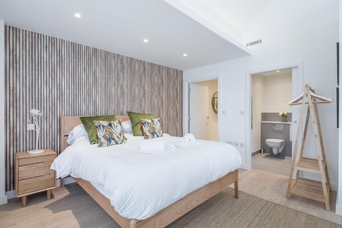 Luxurious City Centre With Balcony Cambridge